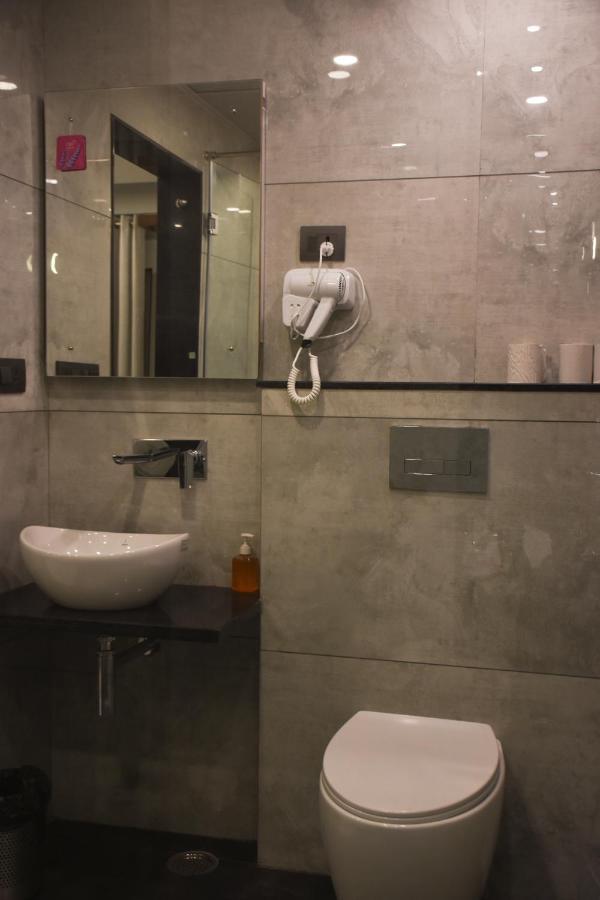 Moustache Hostel, Hostel *