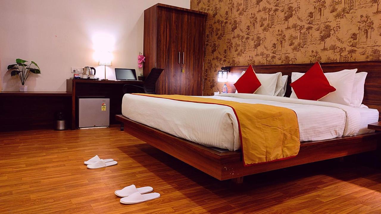 Sapphire World Hotel Jaipur