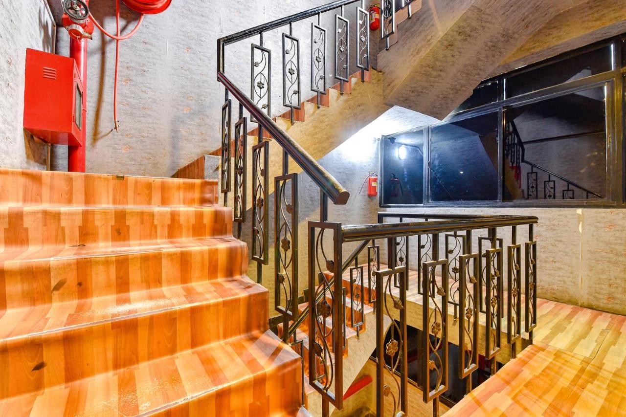 Fabhotel Queens Hub Hotel 3*