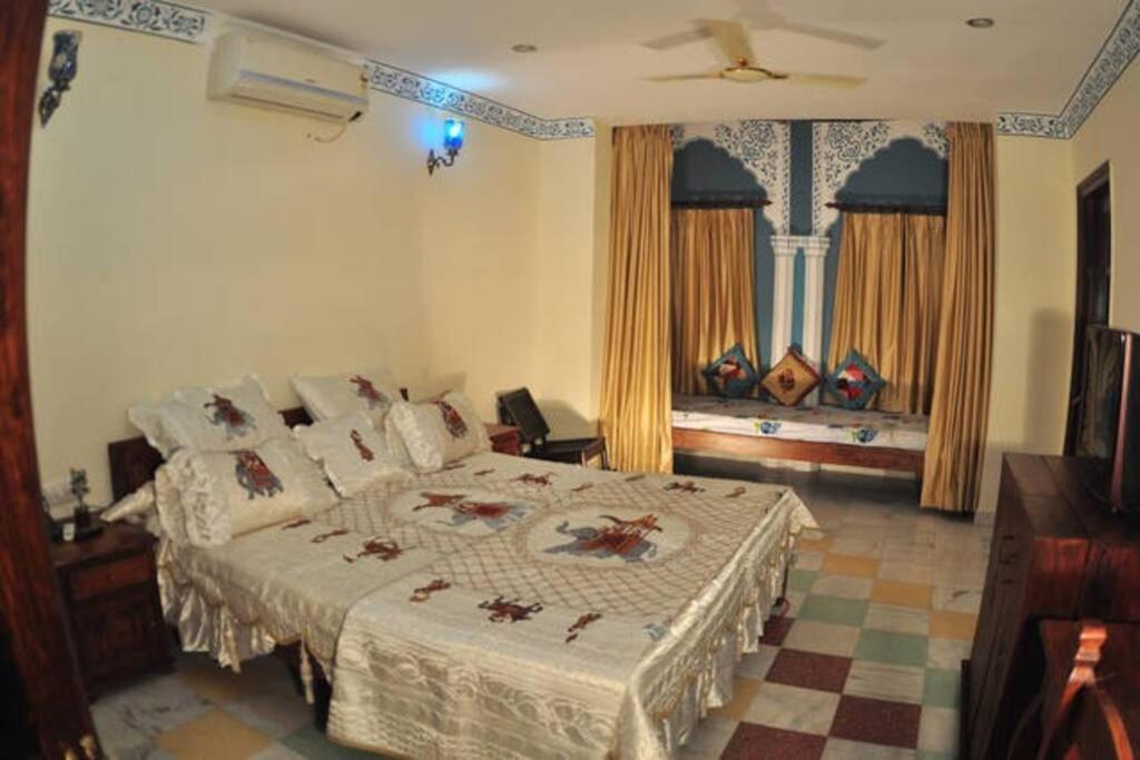 Bed & Breakfast Rani Mahal 3*