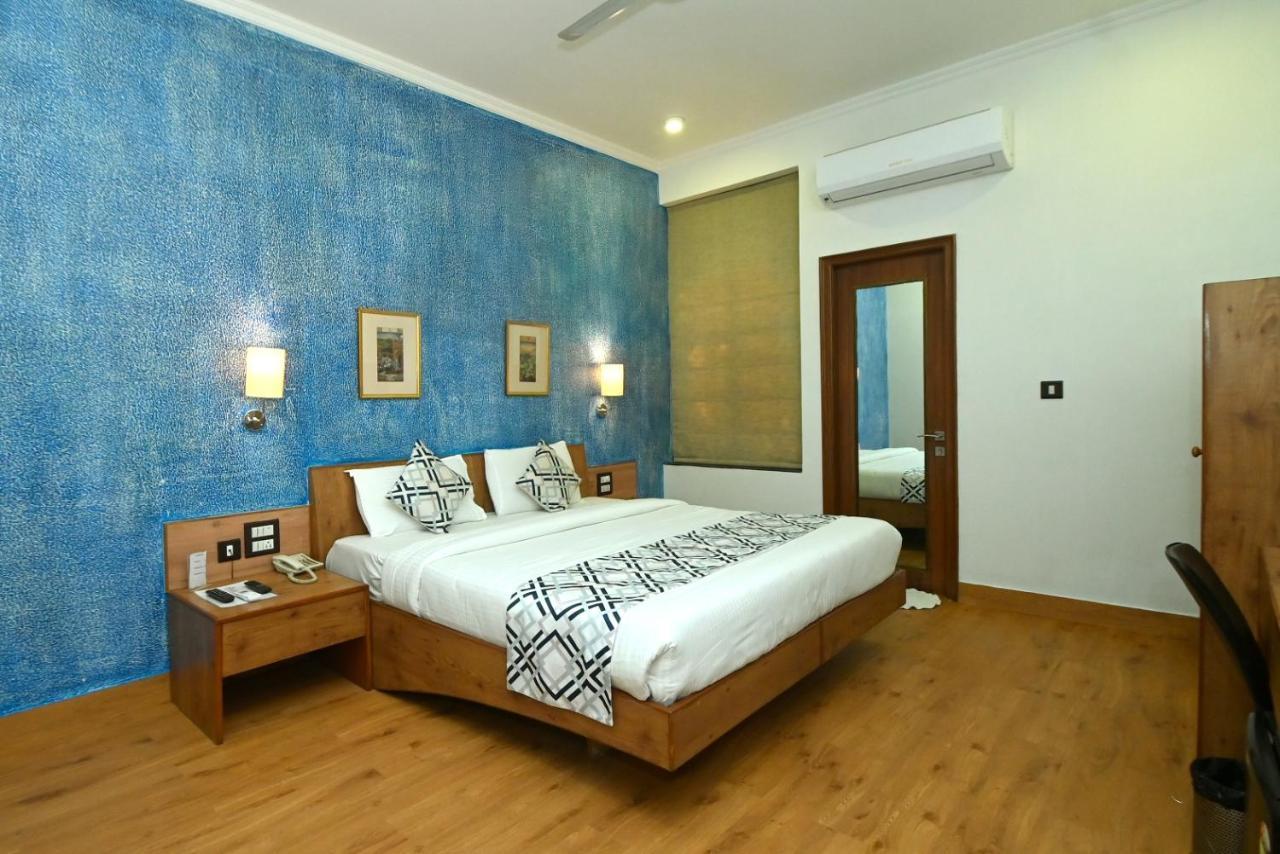 Hotel Yulia- Le Jaipur