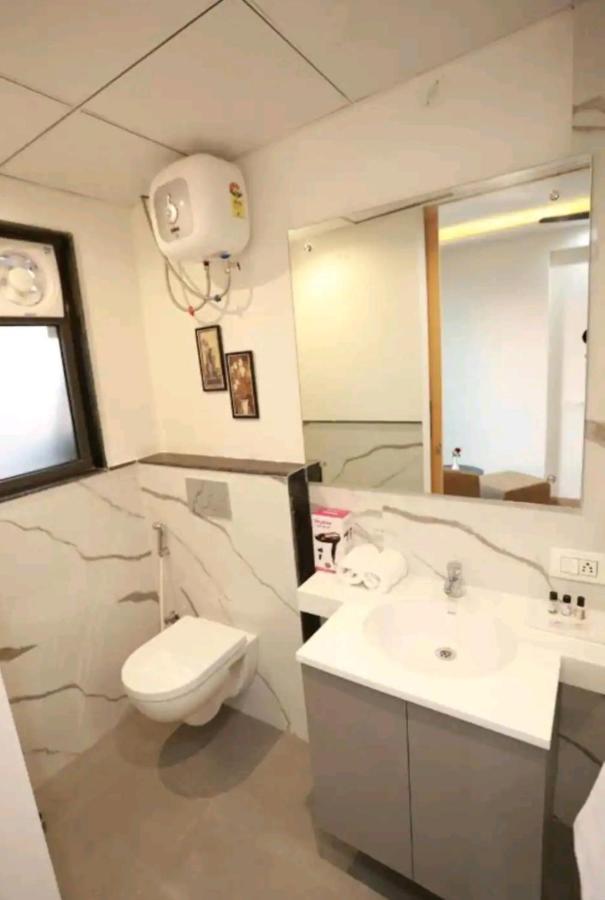 The Grand Anukampa Gold Apartment *