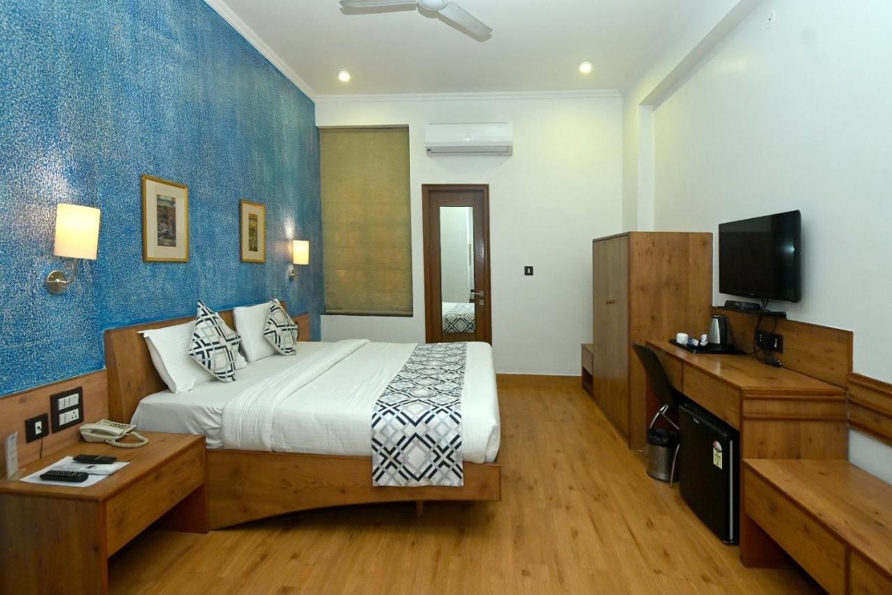 Hotel Yulia- Le Jaipur