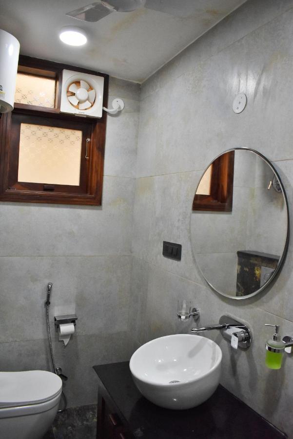 Shanti - Luxury