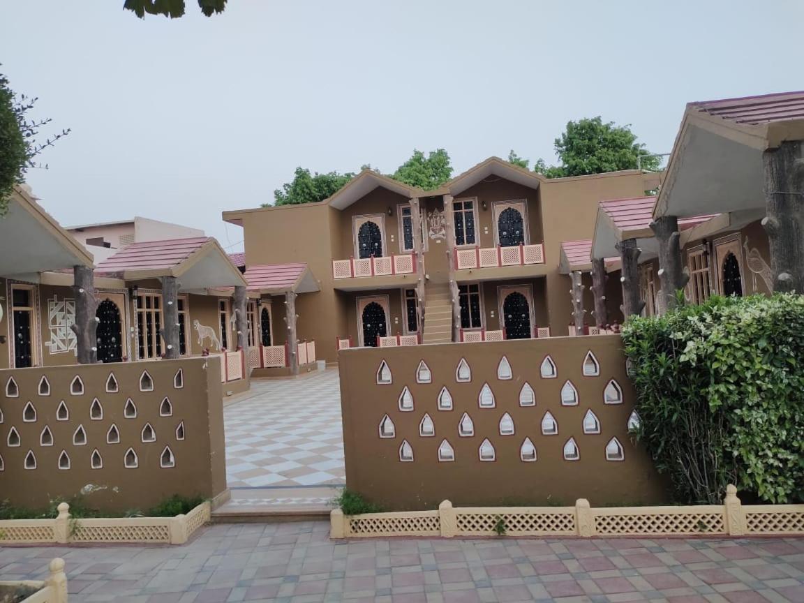 Apano Rajasthan & 3* Jaipur