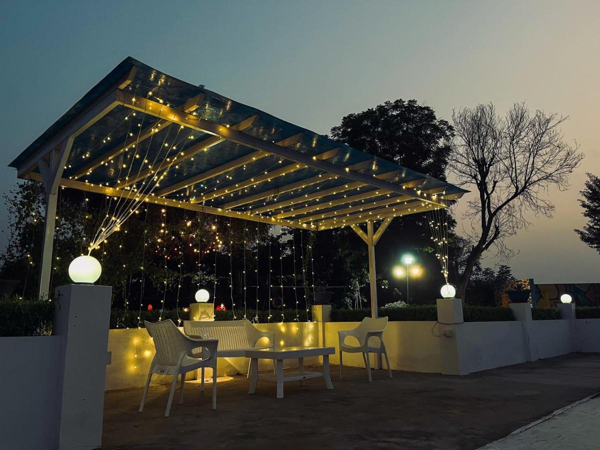 Eden- A Luxury Farm *