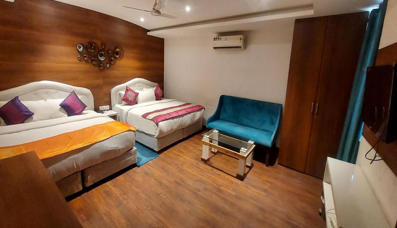 Hotel Meenakshi Palace 3*