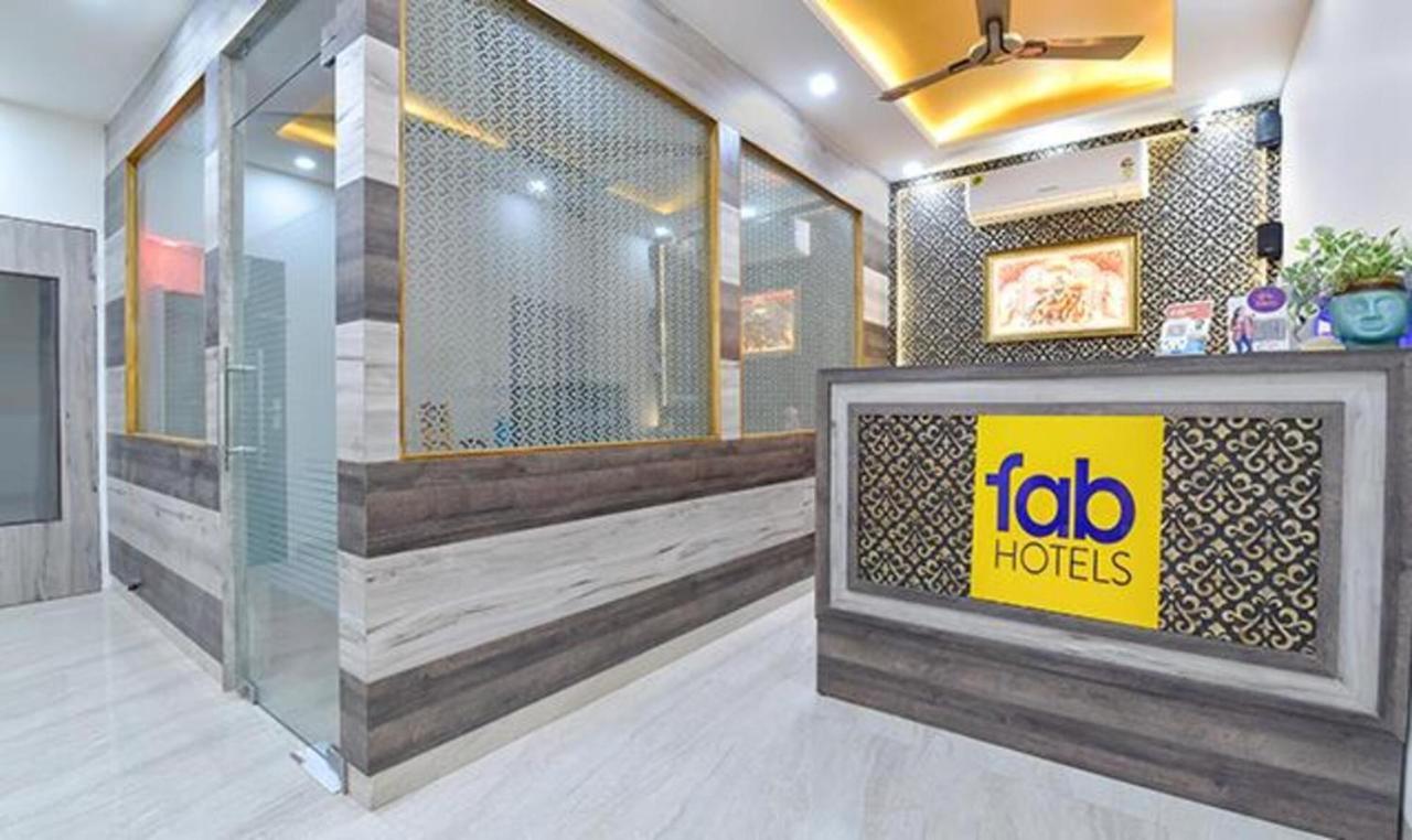 Fabhotel Lakhdatar