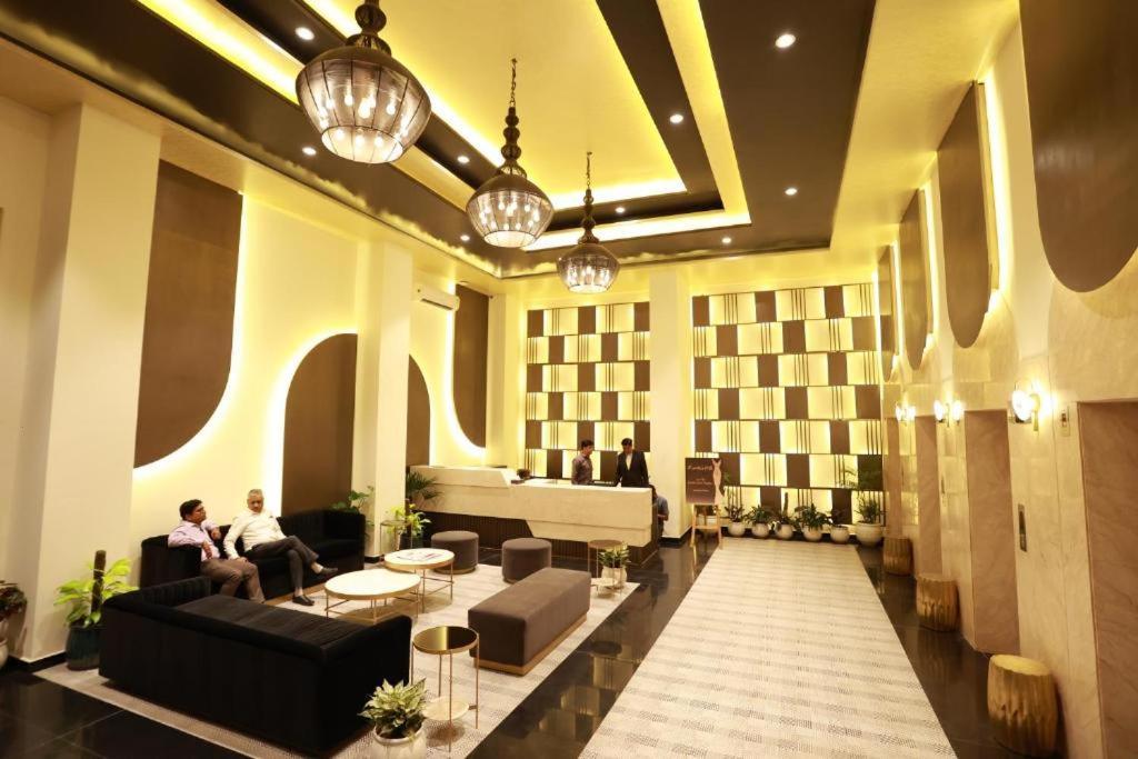 The Grand Anukampa And Suites Hotel