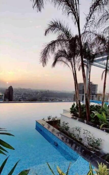 Lovely 1-bedroom With Small Kitchen And Pool * Jaipur