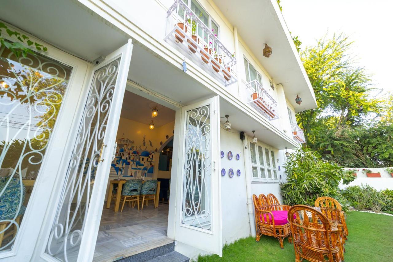 Zest-a Boutique 3*