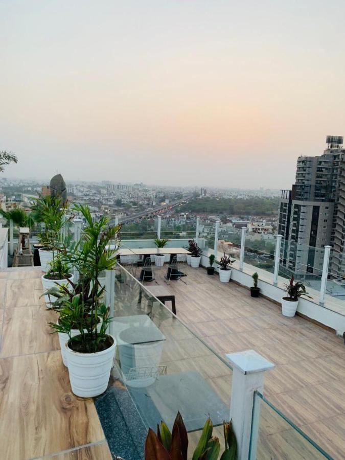 The Grand Anukampa By Eventers Hospitality Apartment *