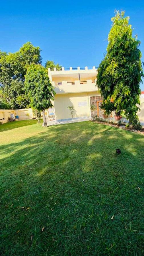 Oyo Saket And Garden Apartment Jaipur