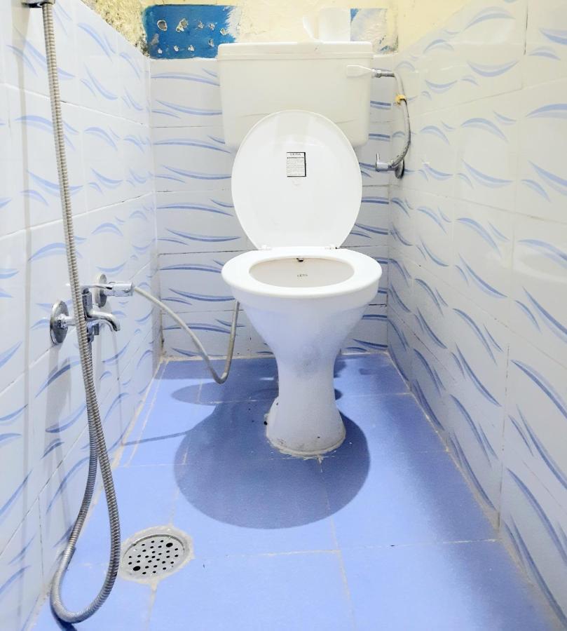 Hostel Housetel