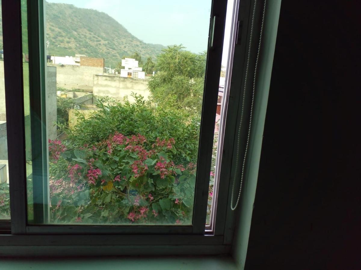 Hotel Amer Classic Jaipur
