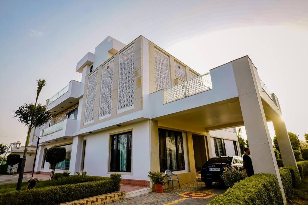 Villa Amayra The Luxury Farm