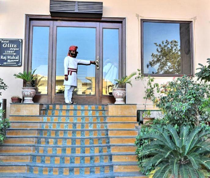 Glitz 3* Jaipur