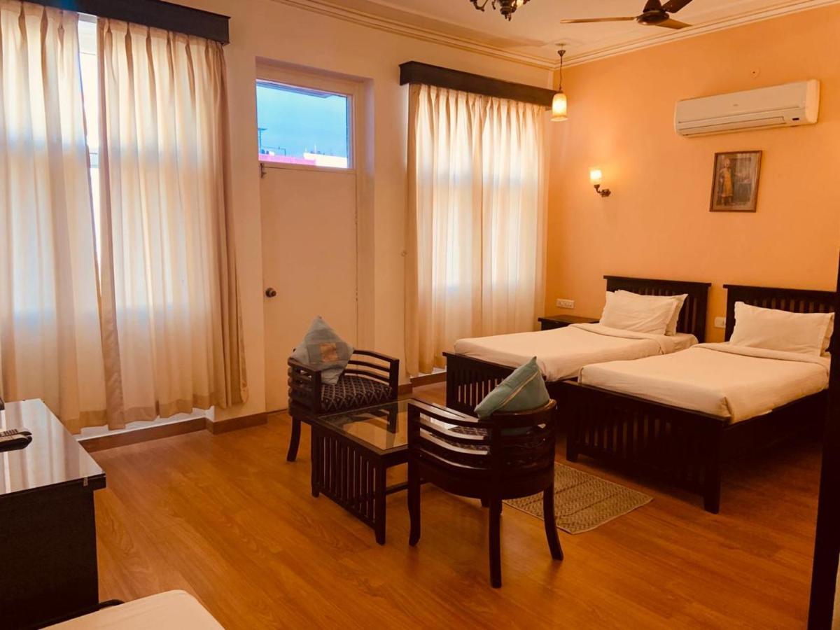Glitz Jaipur
