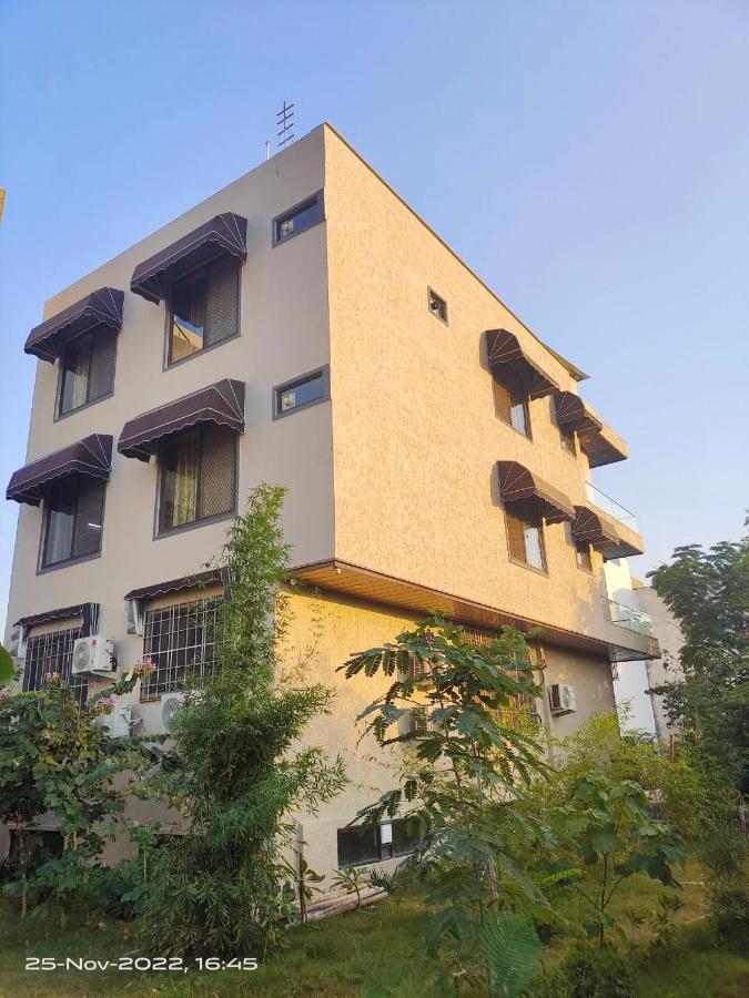 Osho Homestay *