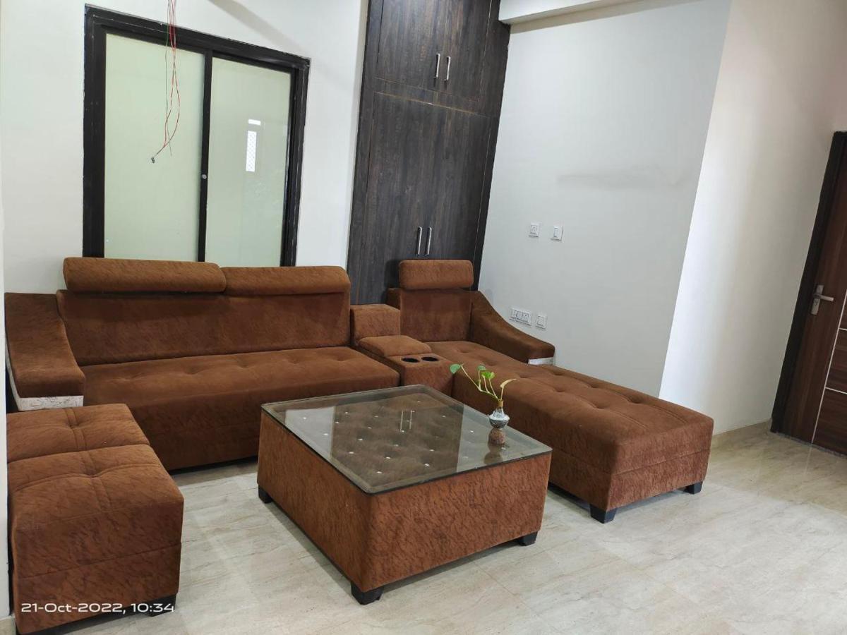 Osho Homestay *