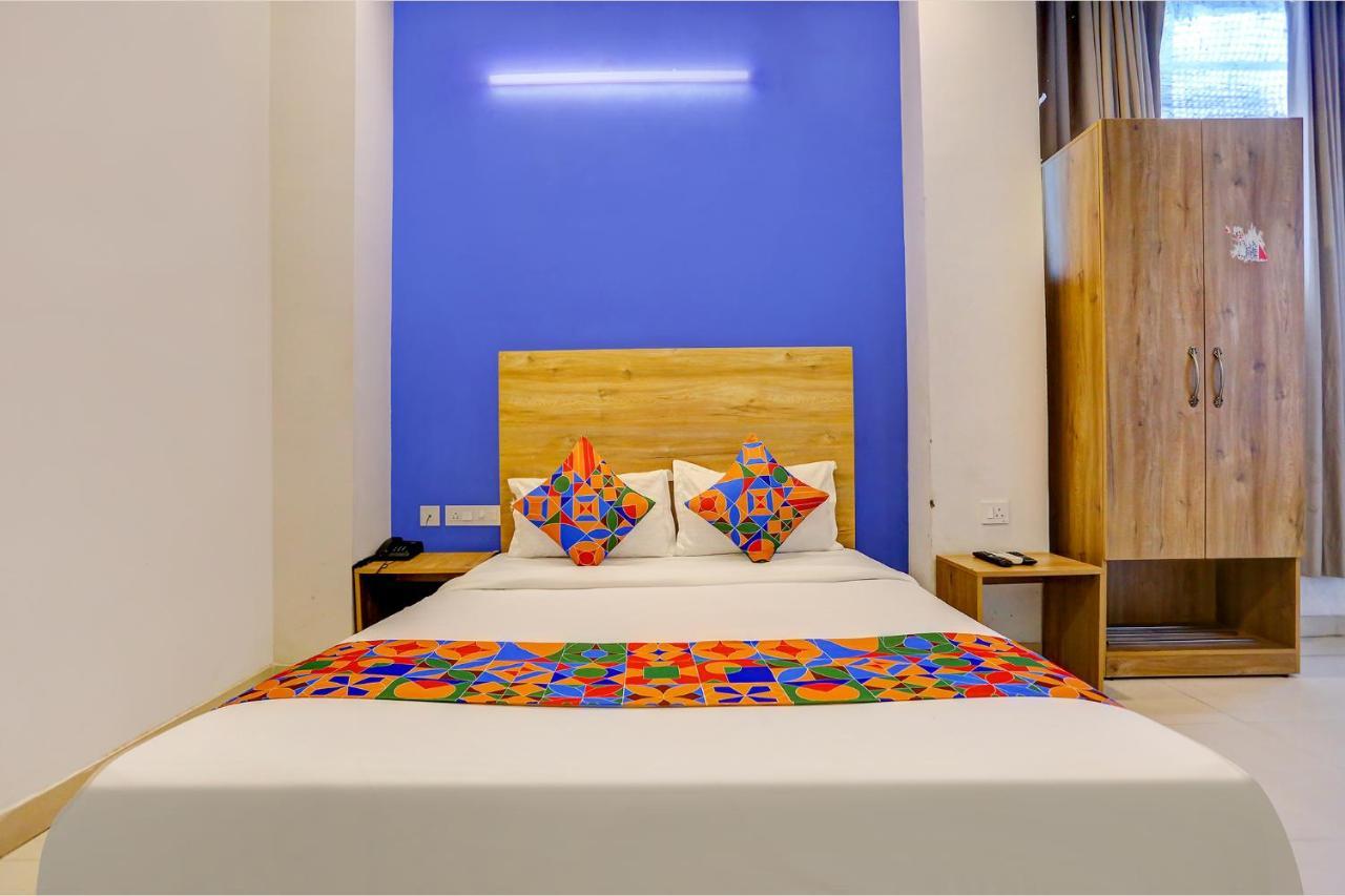 Fabhotel Grand Capitol Hotel