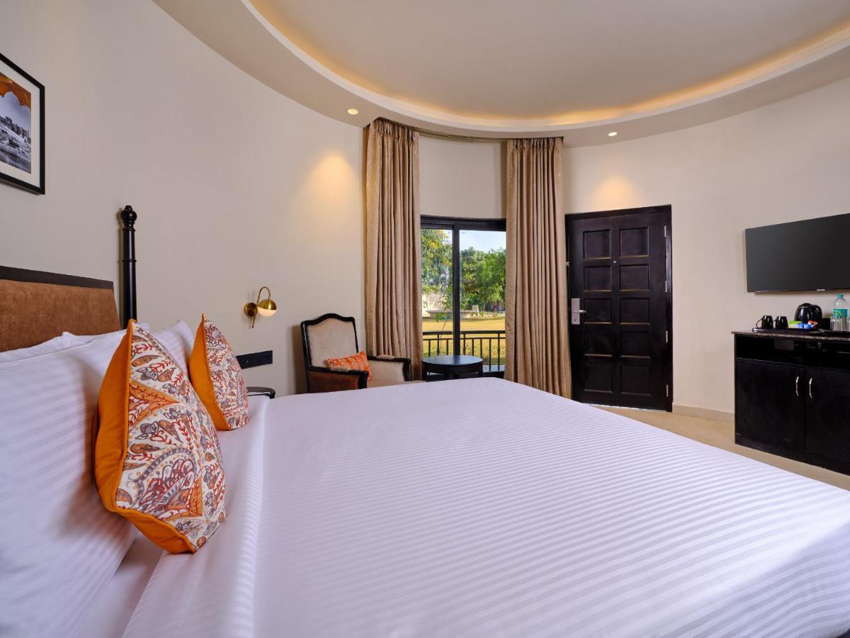 Pride Amber & Convention Centre 4* Jaipur