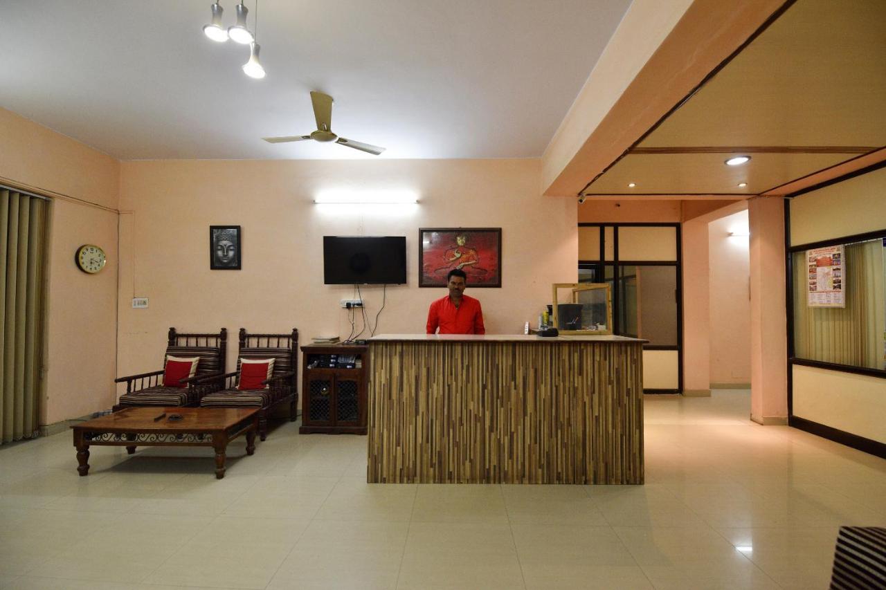Oyo 23108 Bagga Hotel Jaipur