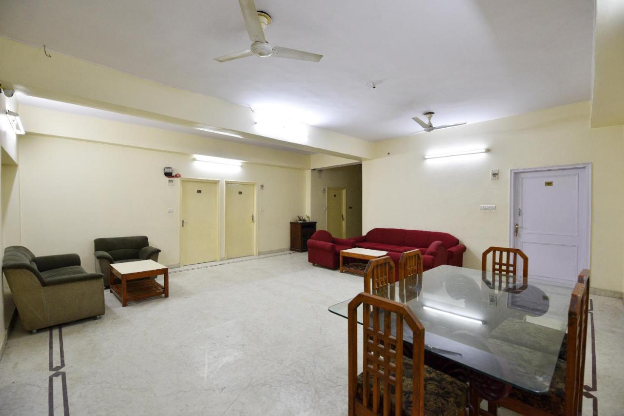 Oyo 23108 Bagga Hotel 3*