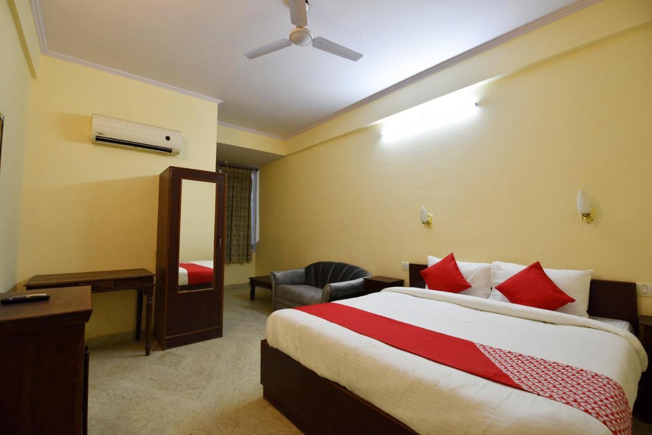 Hotel Oyo 23108 Bagga 3*