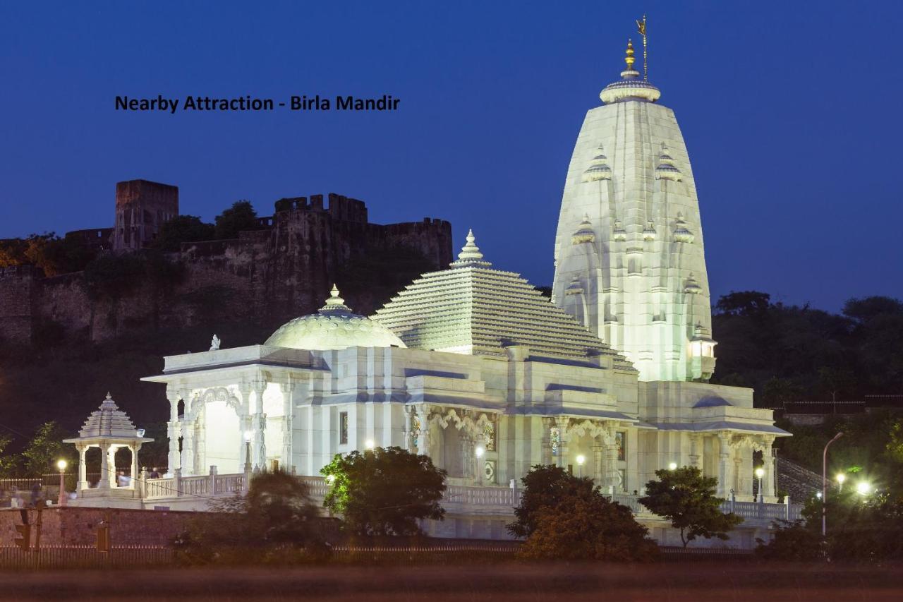 Oyo 23108 Bagga Jaipur