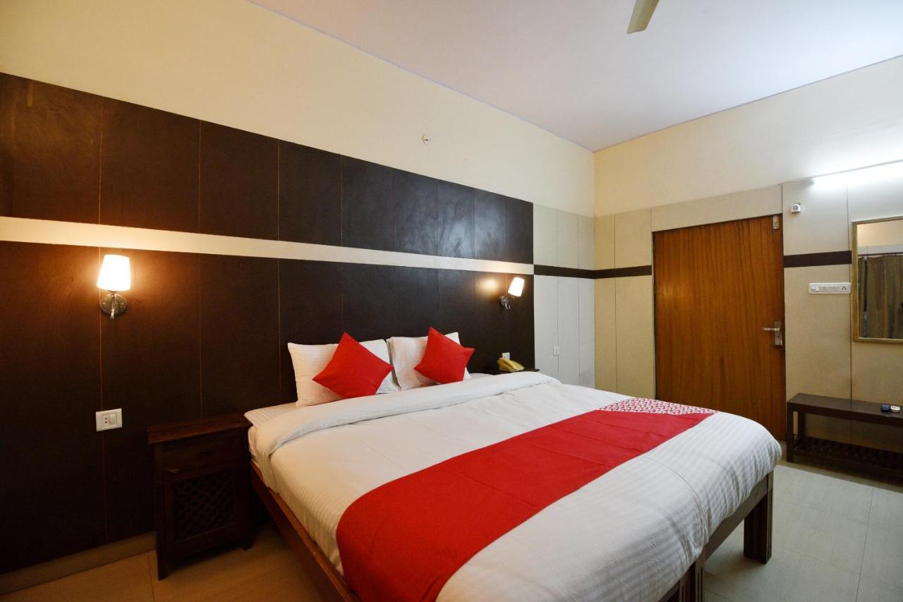 Oyo 23108 Bagga Hotel 3*