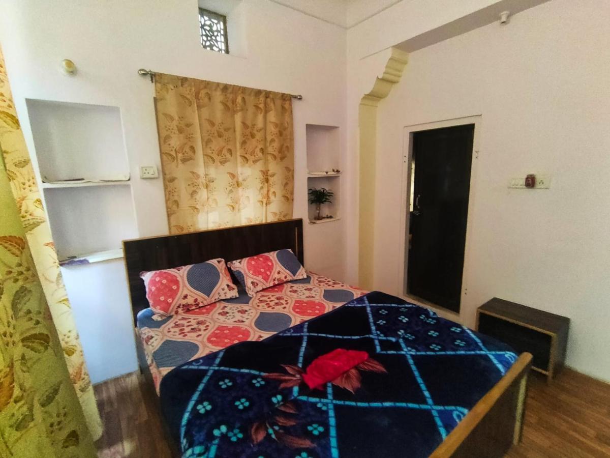 Friend India Guest house Jaipur