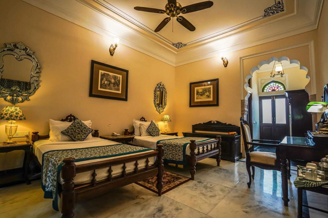 Resort Khas Bagh 4*