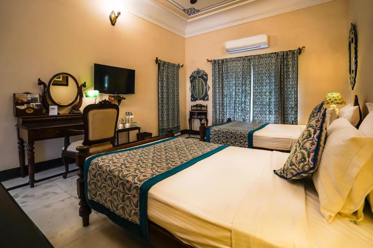 Resort Khas Bagh 4*