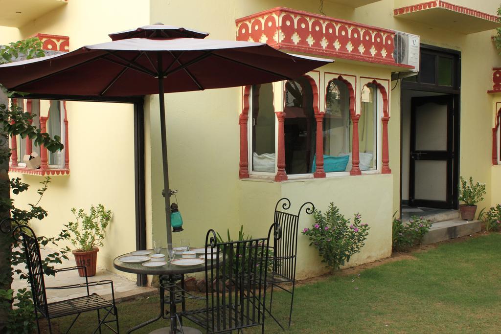 Hotel Janak Palace