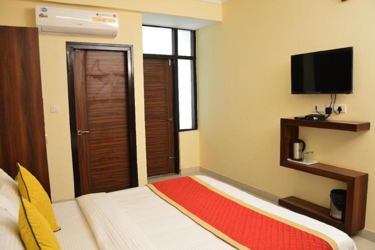 Eden Hotel 3*