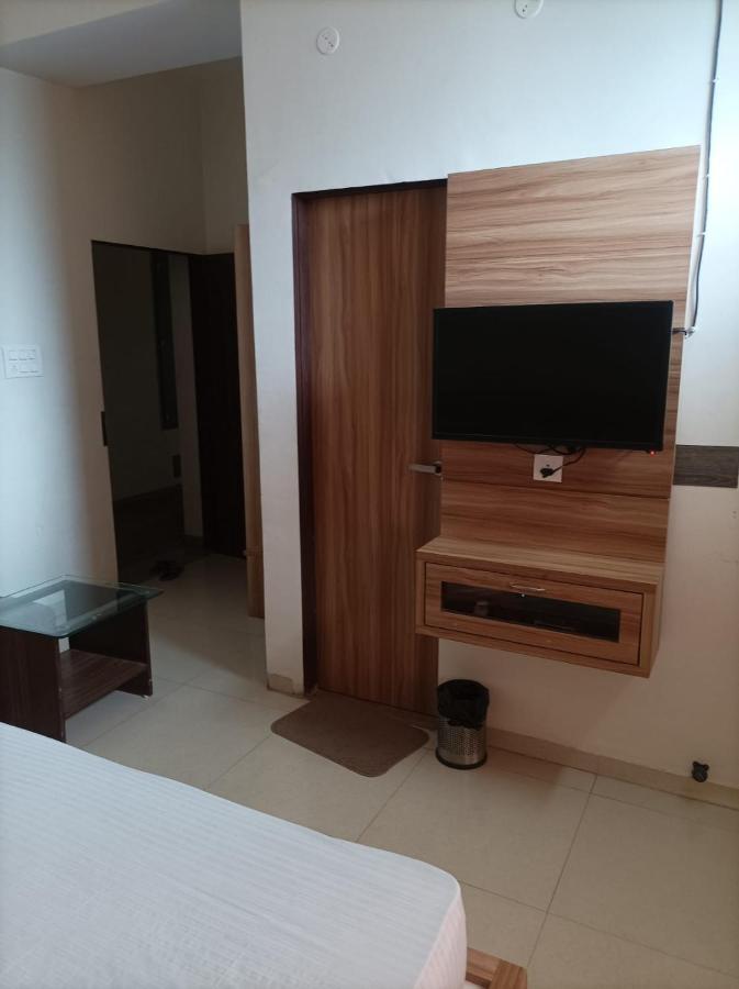 Oxus 3* Jaipur