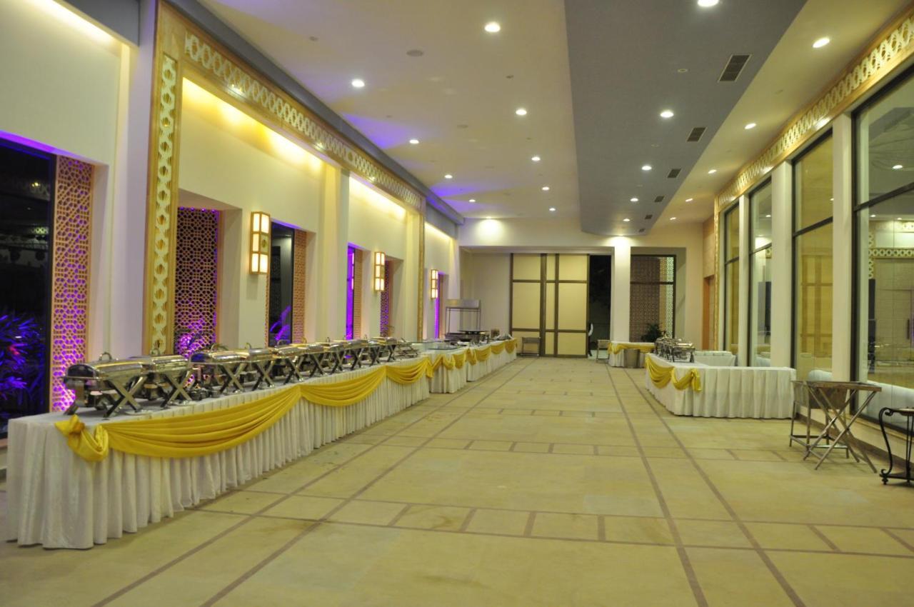 Kk Royal & Convention Centre Hotel Jaipur