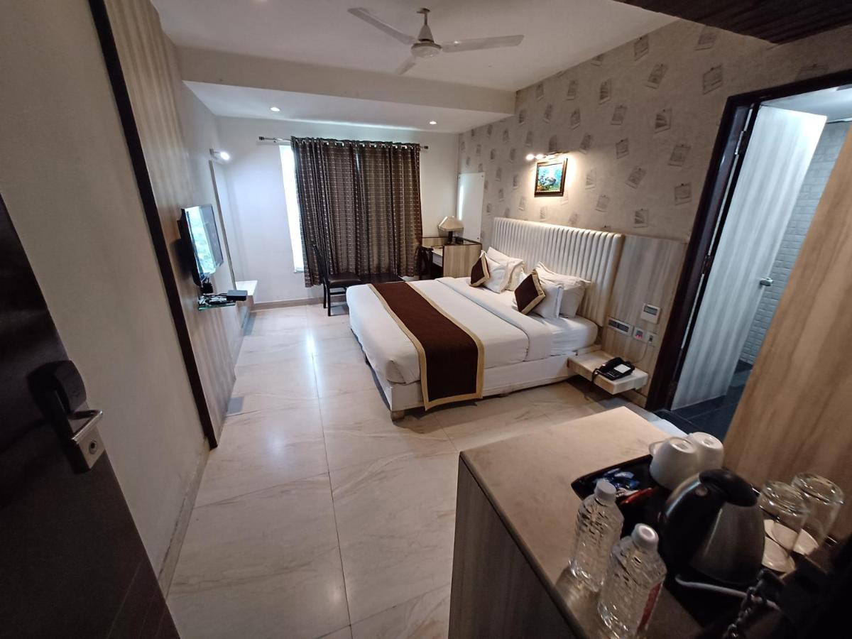 Broadway Hotel Jaipur