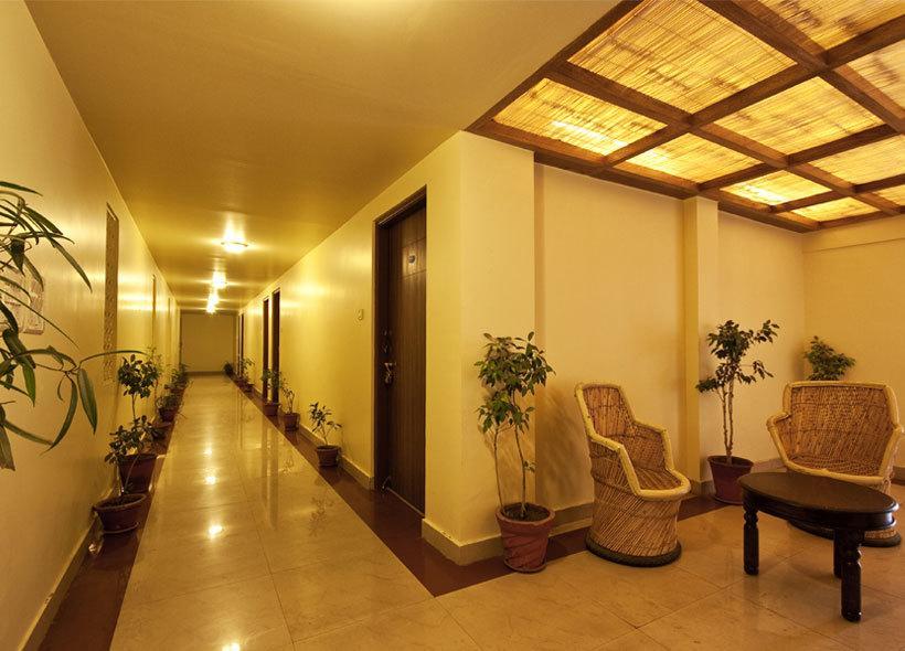 Hotel Mayaa Mansion 3*