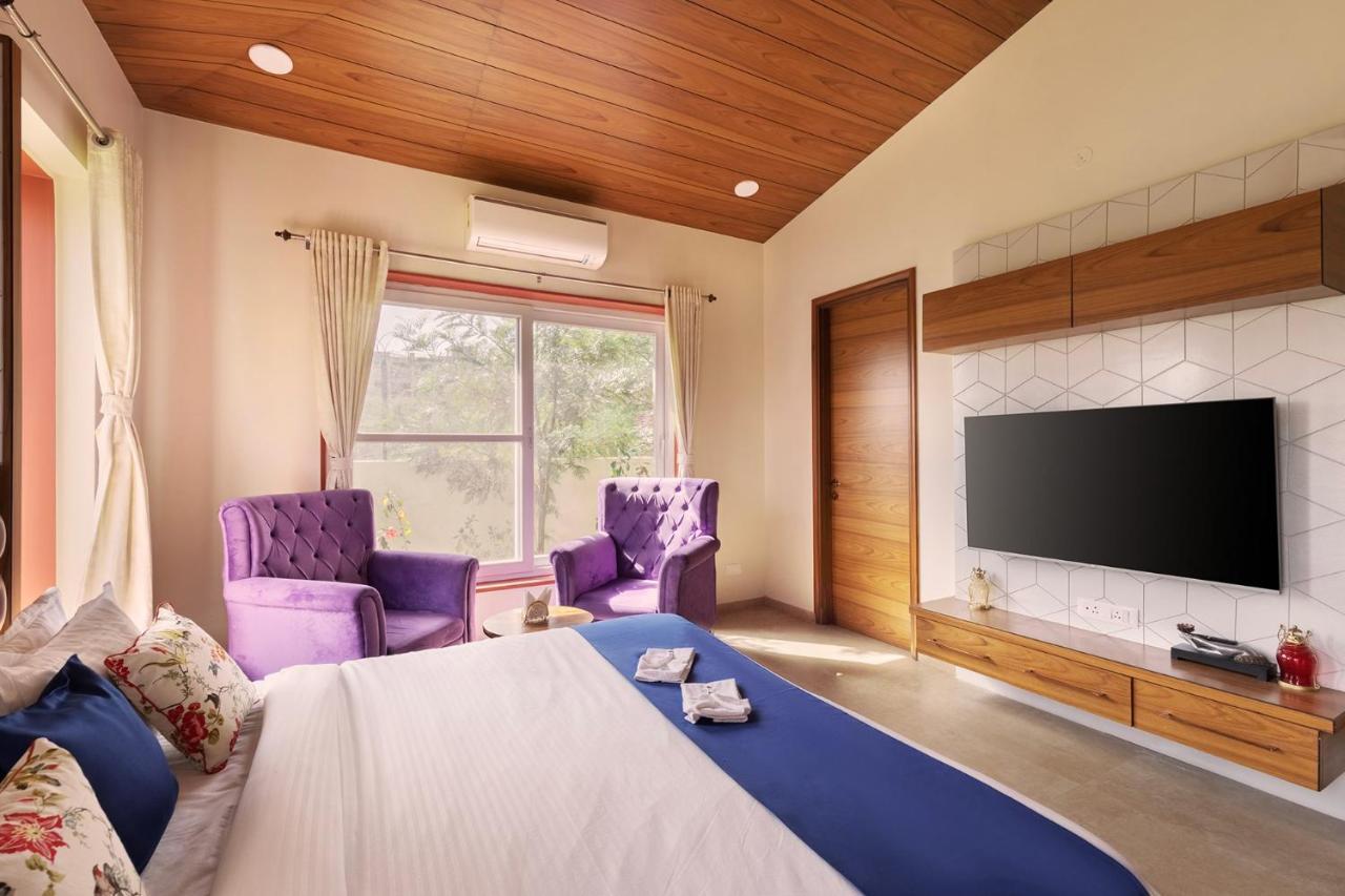 Villa Inaayat By Stayvista - Luxe Retreat With Pool & Garden Jaipur