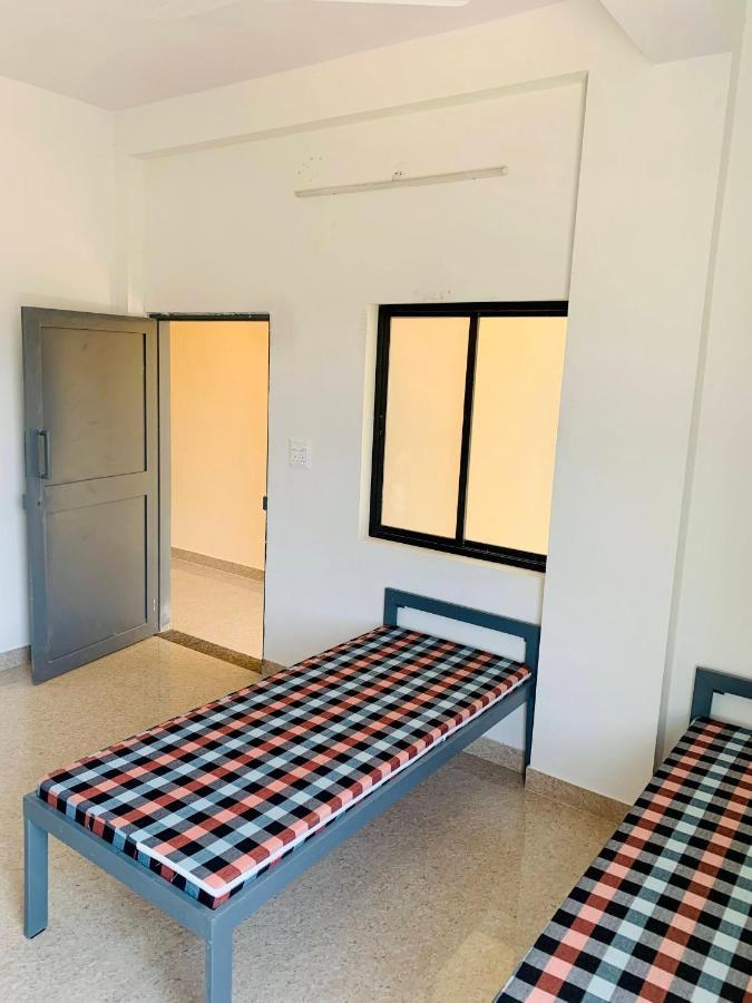 Hostel Jsr Boys - Pratap Nagar