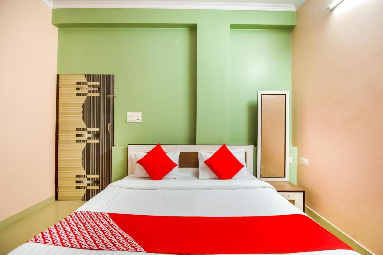 Oyo Castle Komal Hotel