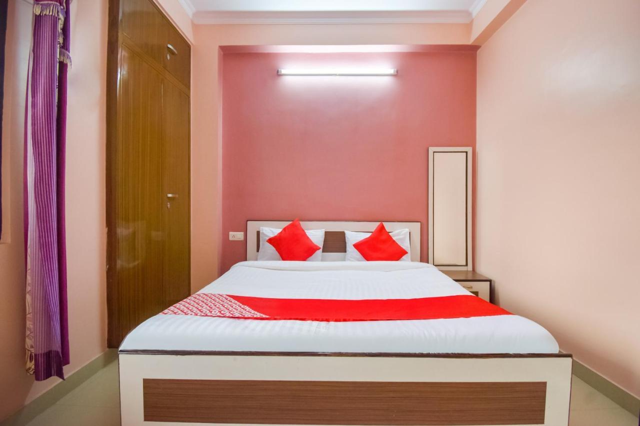 Oyo Castle Komal Hotel