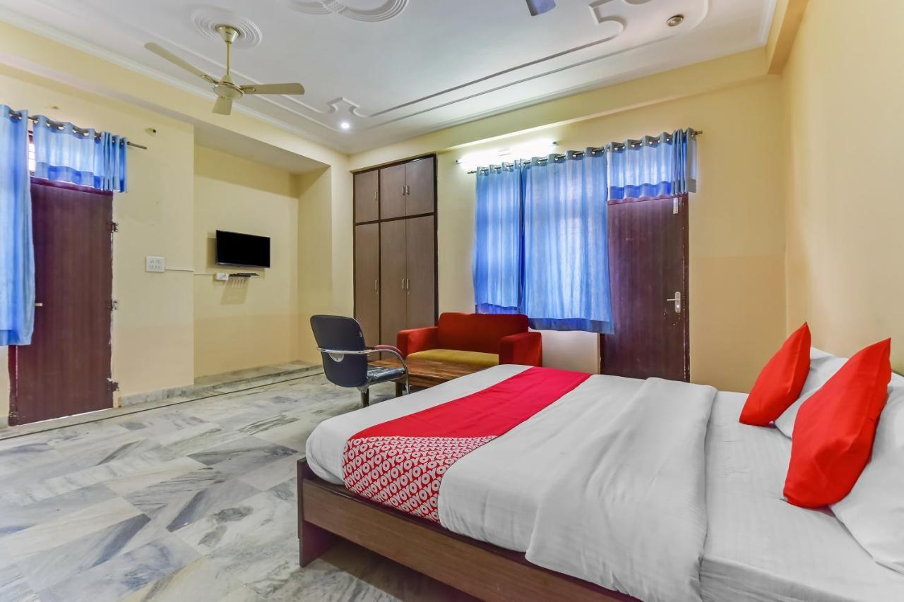 O S R Hotel 3*