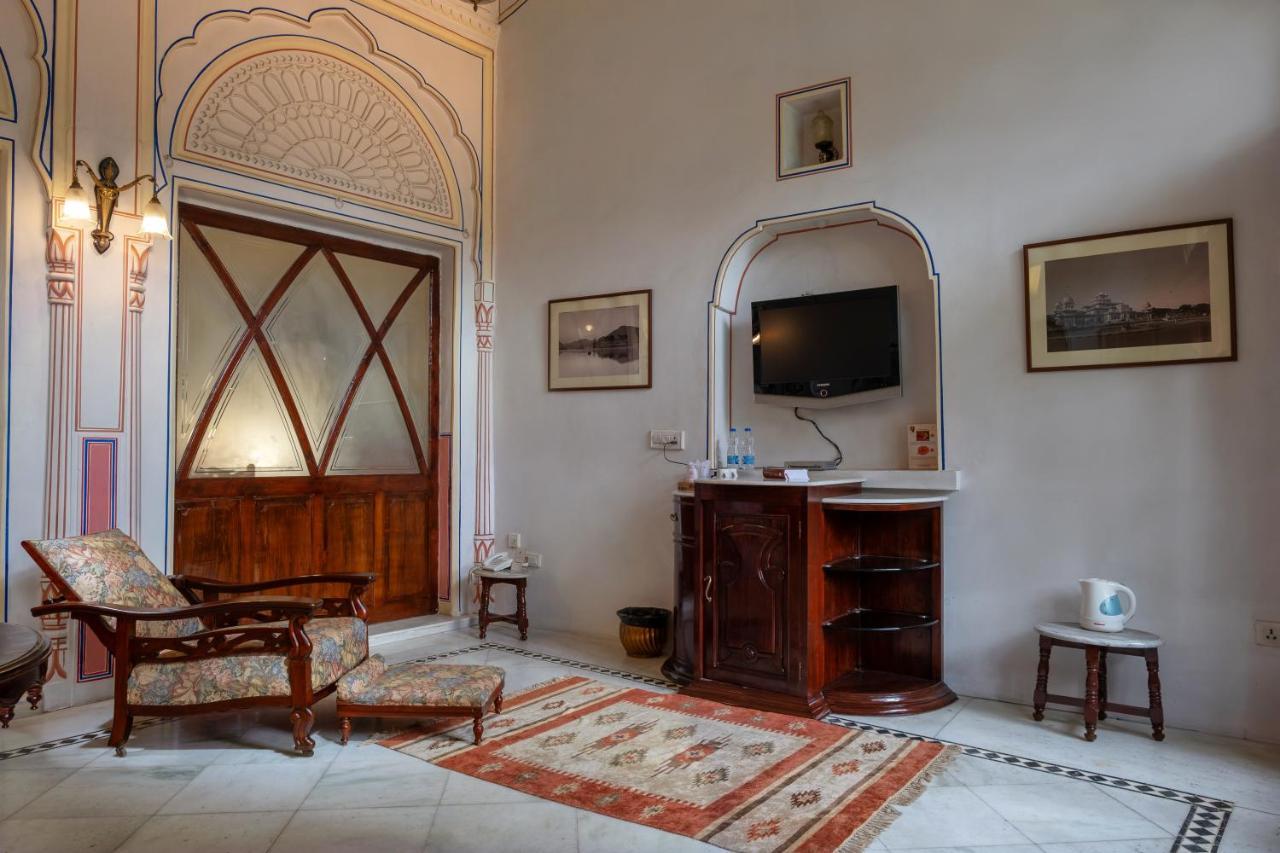 Narain Niwas Palace Hotel