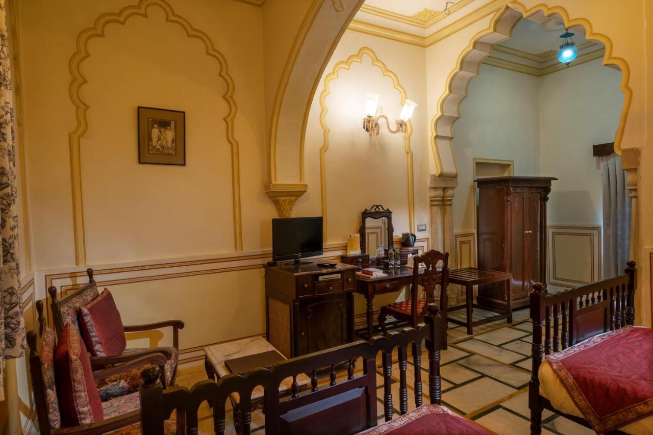 Narain Niwas Palace