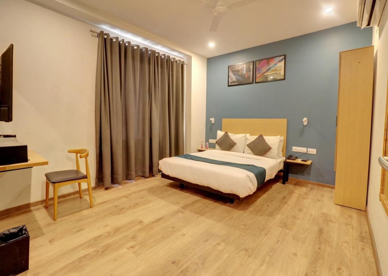 Hotel Mystic Falls Jaipur