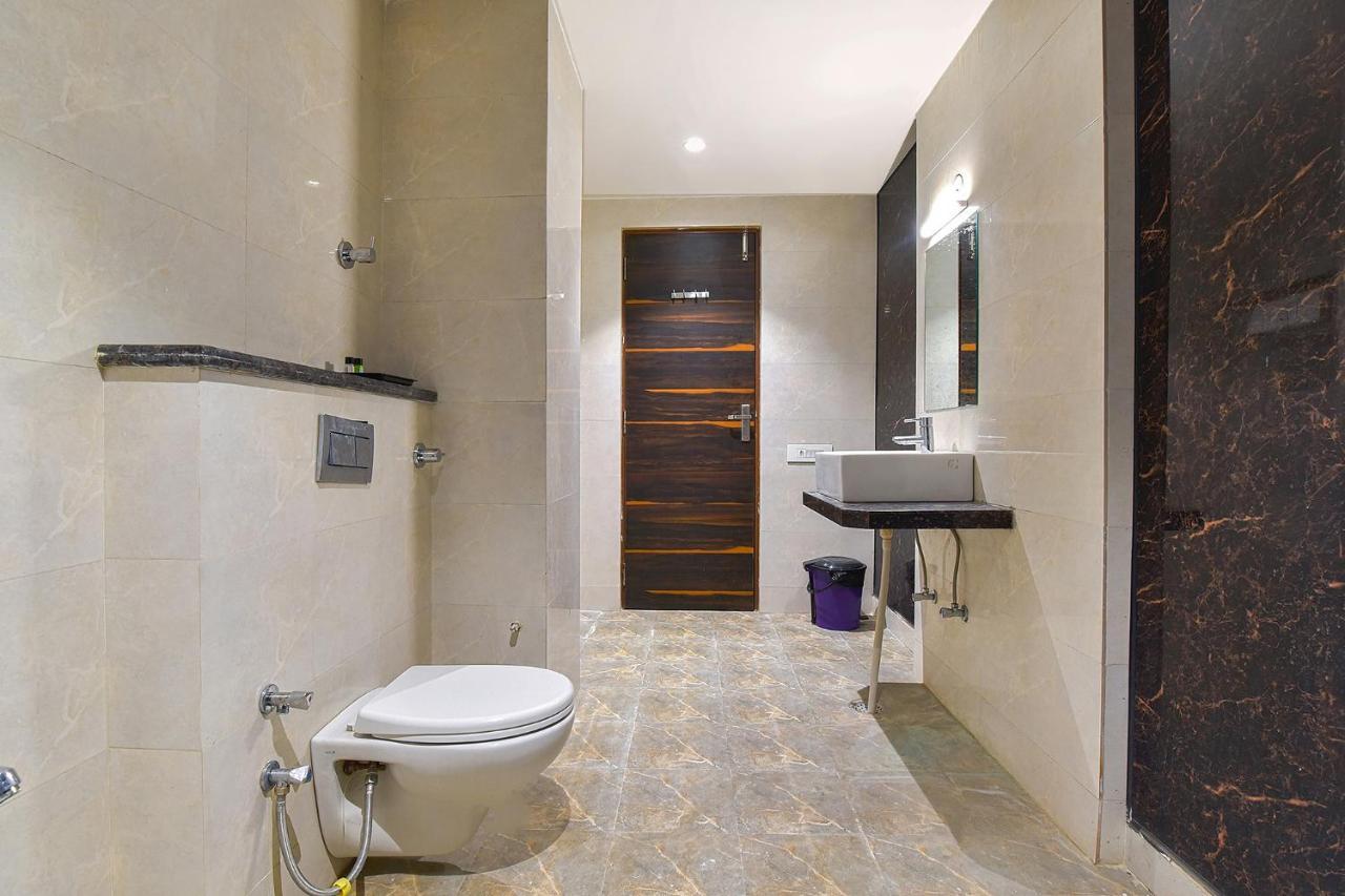 Hotel Fabhotel Prime Kaki