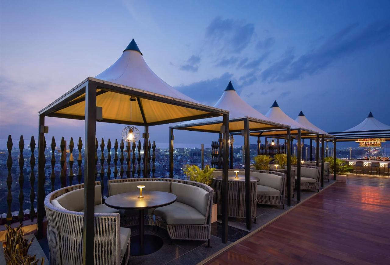 Hyatt Place Malviya Nagar 5*